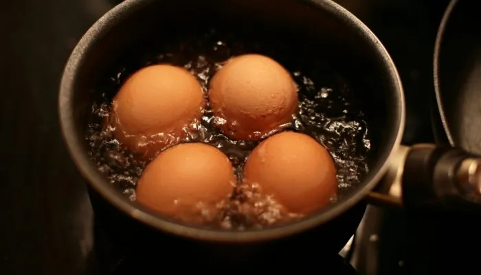 Gambar telur rebus