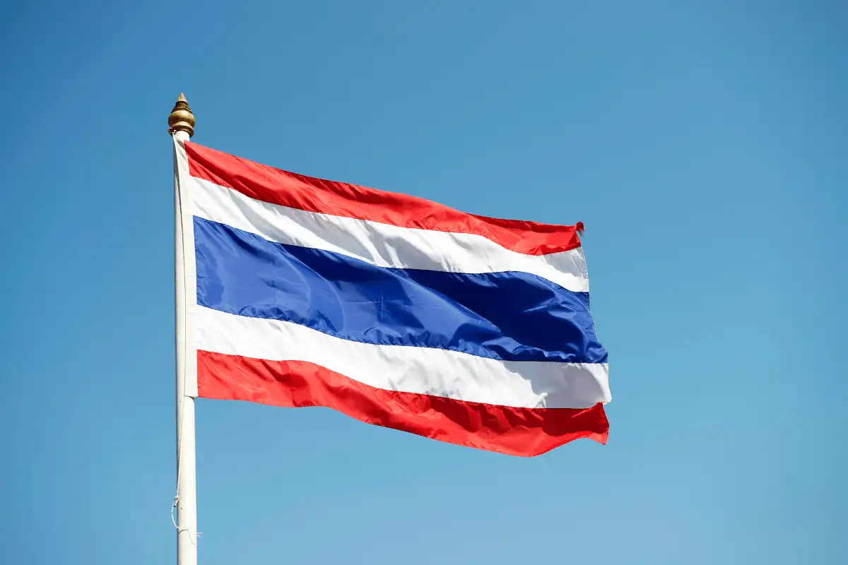  Bendera Thailand. 