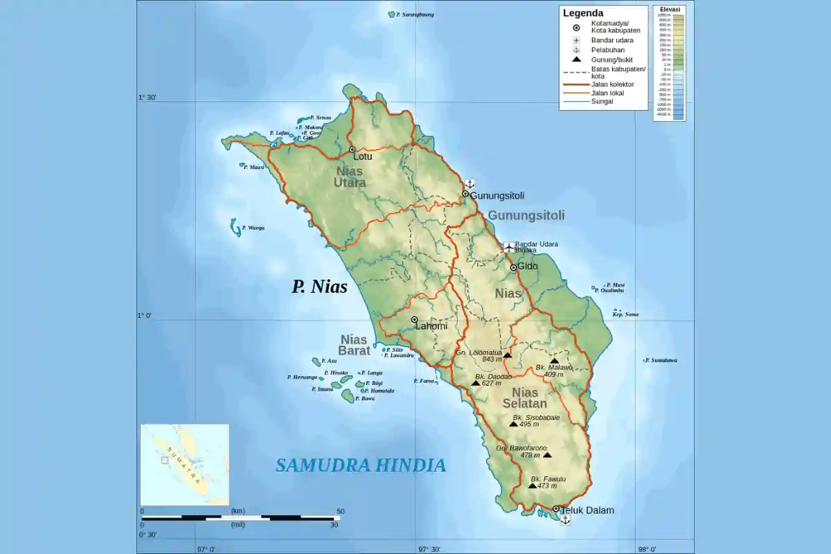 Geografi dan Demografi Pulau Nias, Dikelilingi oleh 27 Pulau Kecil