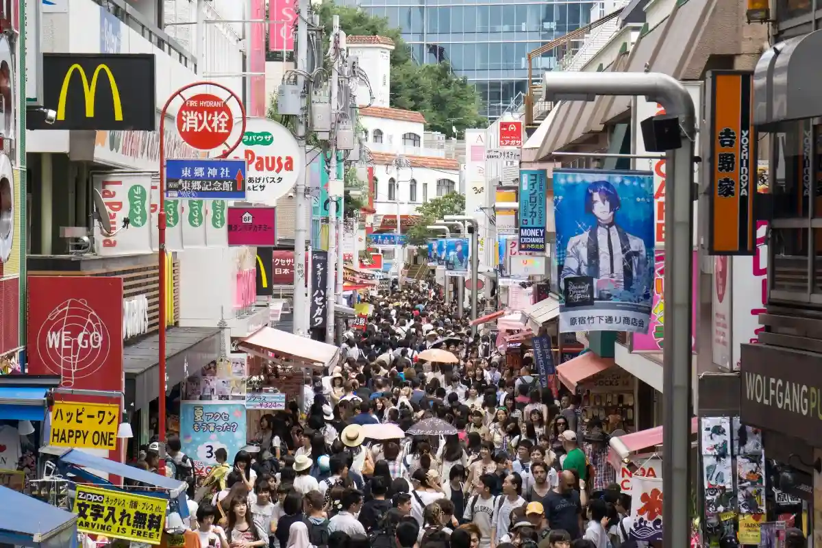 Harajuku dan Adegan Mode Eklektik.