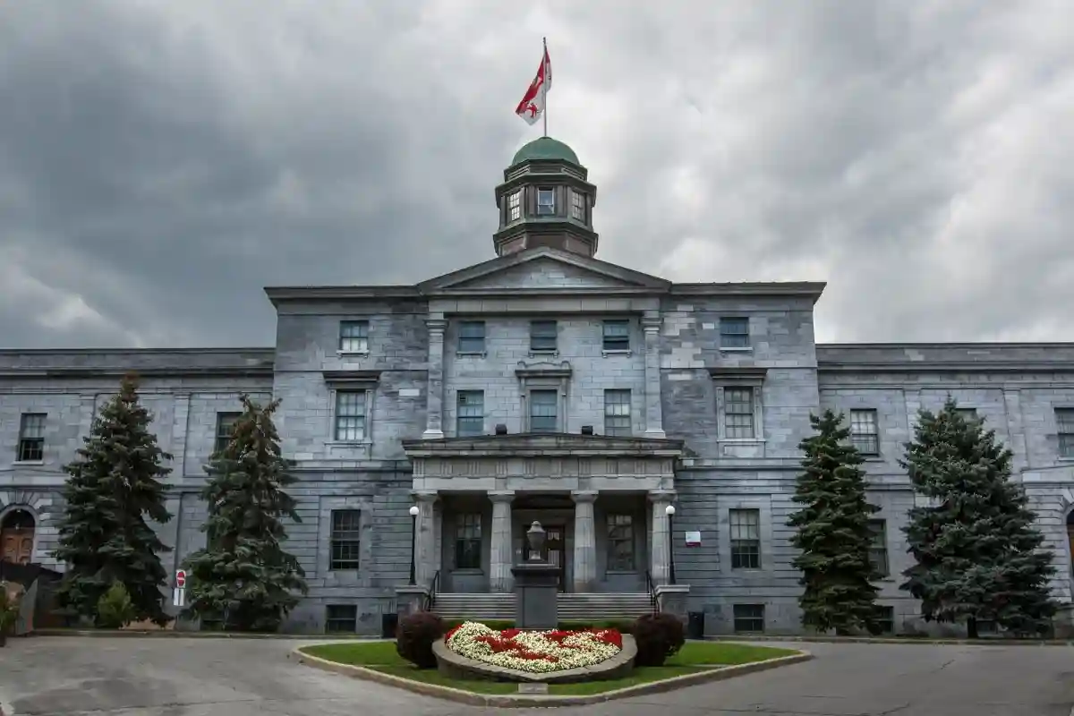 Universitas McGill di Montreal.