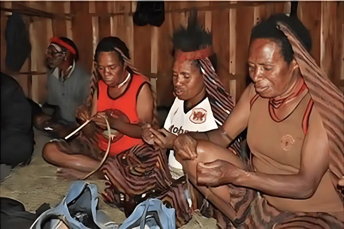 permainan Tradisional Papua