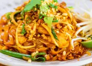 Pad Thai, Mie Goreng Asal Thailand dengan Asam Manis Gurihnya yang Khas