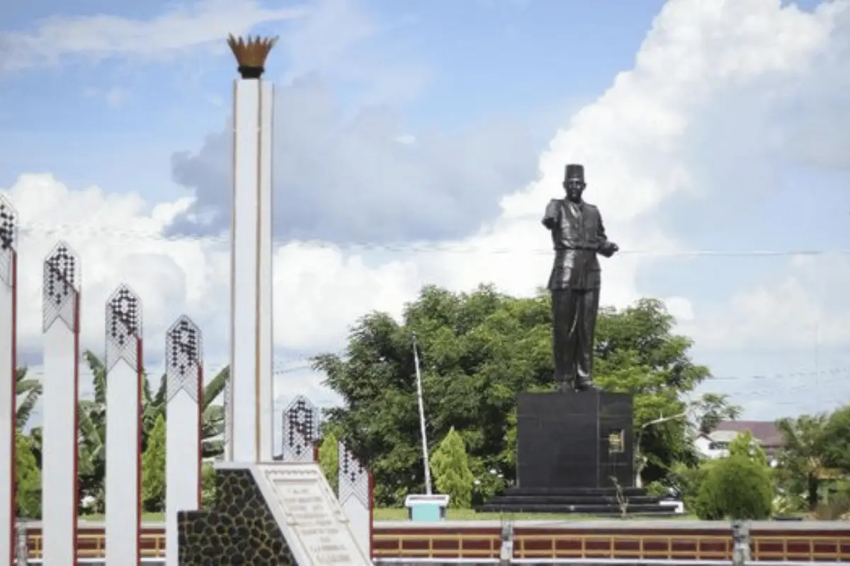 Monumen tugu Kalimantan tengah