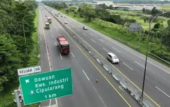 Tol Cipularang.